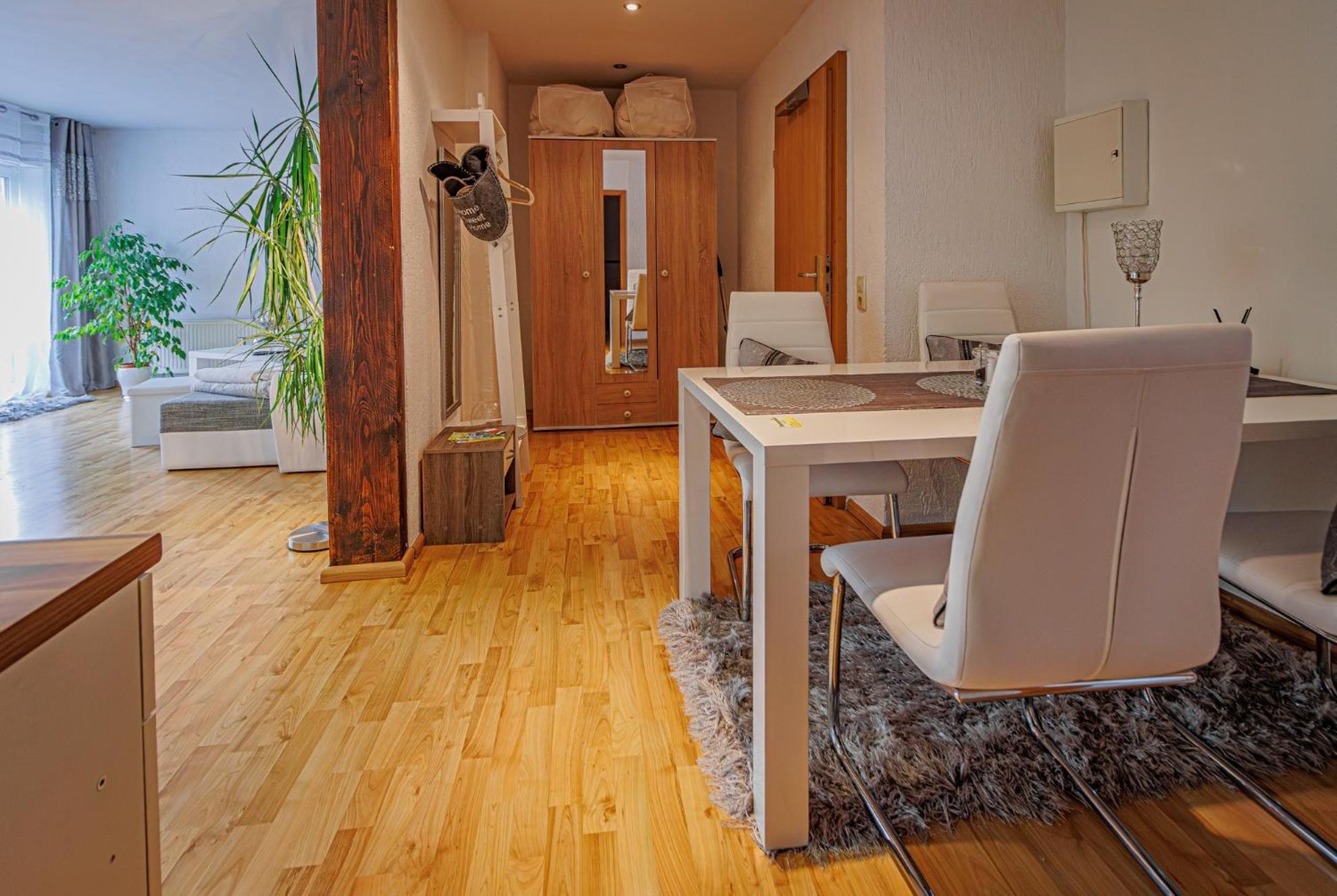 Wohnen Ueber Einem Mediterranen Restaurant,Apartment 2 Oder 3 Lipsia Esterno foto