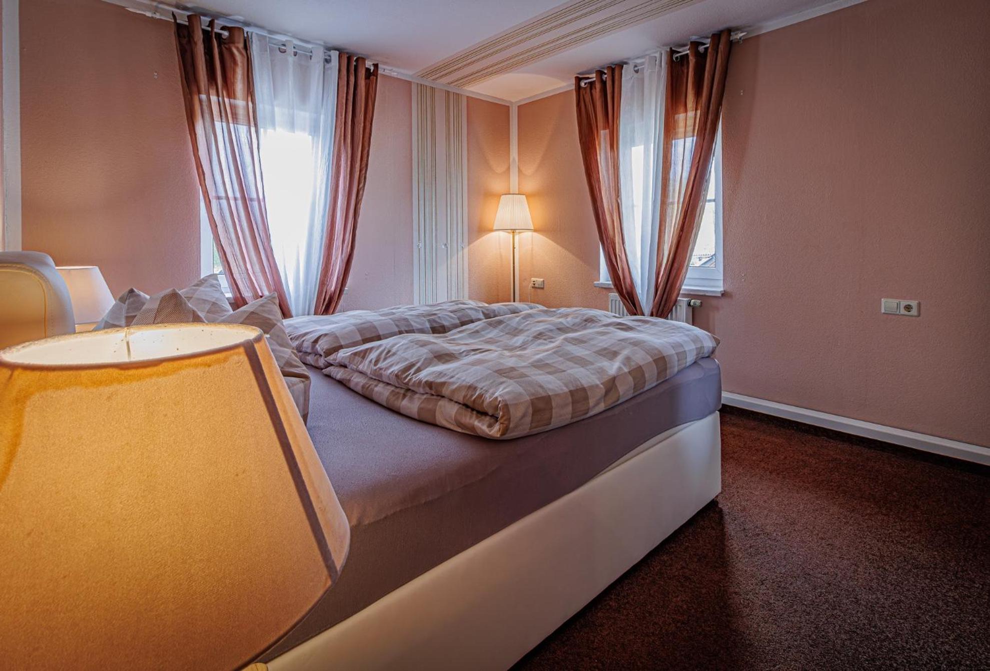 Wohnen Ueber Einem Mediterranen Restaurant,Apartment 2 Oder 3 Lipsia Esterno foto