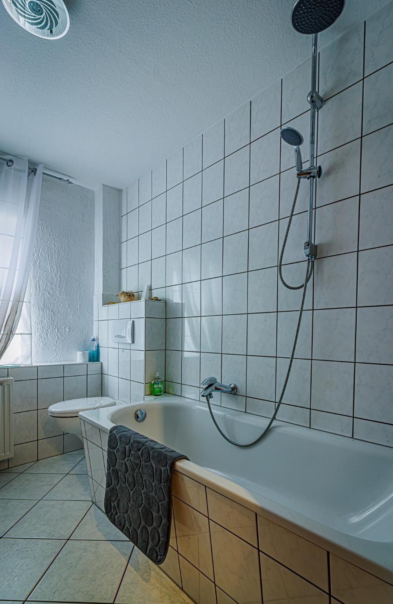 Wohnen Ueber Einem Mediterranen Restaurant,Apartment 2 Oder 3 Lipsia Esterno foto